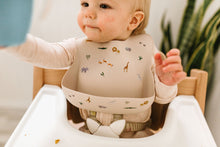 Load image into Gallery viewer, Loulou Lollipop Silicone Bib Printed - Safari