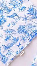 Load image into Gallery viewer, Ubermums - Nursing Poncho Bamboo (Blue Toile Safari)