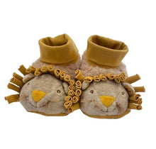 Load image into Gallery viewer, (SALE) Moulin Roty - Baby Lion Slippers