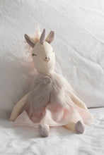 Load image into Gallery viewer, Great Pretenders Evie the Unicorn, Pink/Lilac