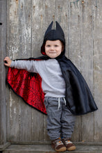 Load image into Gallery viewer, Great Pretenders Baby Spider/Bat Cape 3-4