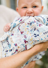 Load image into Gallery viewer, Loulou Lollipop Swaddle - Fair Isle