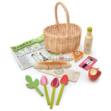 Load image into Gallery viewer, Tender Leaf Toys Wicker Shopping Bag