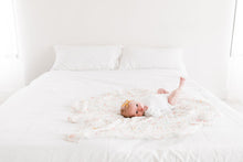 Load image into Gallery viewer, Loulou Lollipop Swaddle - Unicorn Dream